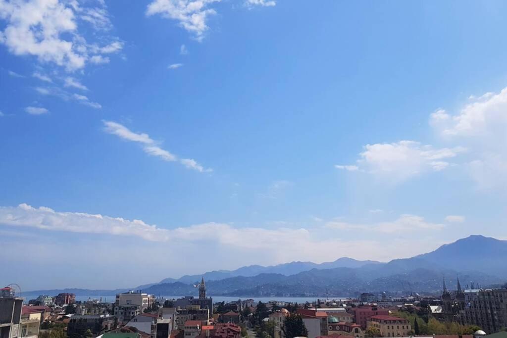 Apartmán 'Mint Fresh' Summer Studio In Batumi City Center Exteriér fotografie